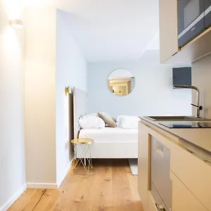blackhome-wien-i-contactless-check-in.vienna-besthotels.com/