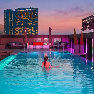https://bolton.jejukoreahotels.com
